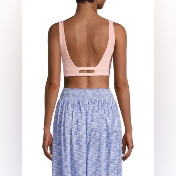 NWT (S) Revolve FREE PEOPLE
Issa Lifestyle Bralette Strawberry Pink - Picture 10 of 13